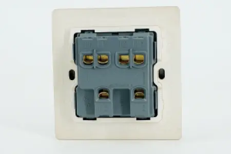 AKT SWITCHES AND SOCKETS 1 GANG, 2 GANG