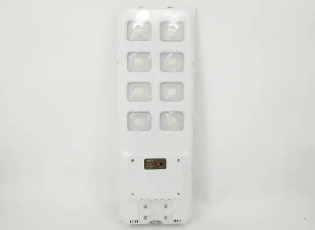 AKT LED Solar Street Light 200W – 2800Lm (Model AKT-LD21007-8T-200W)