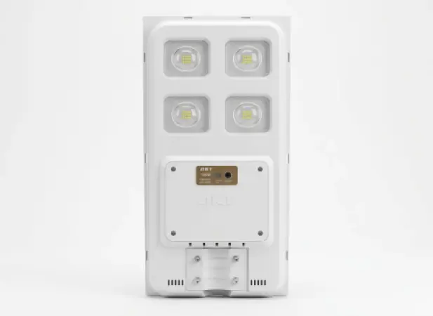 AKT LED太阳能路灯 100W – 1500流明（型号 AKT-LD21007-4T-100W）