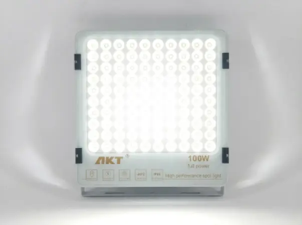 AKT LED Flood Light 100W IP66 – 9000 Lumens